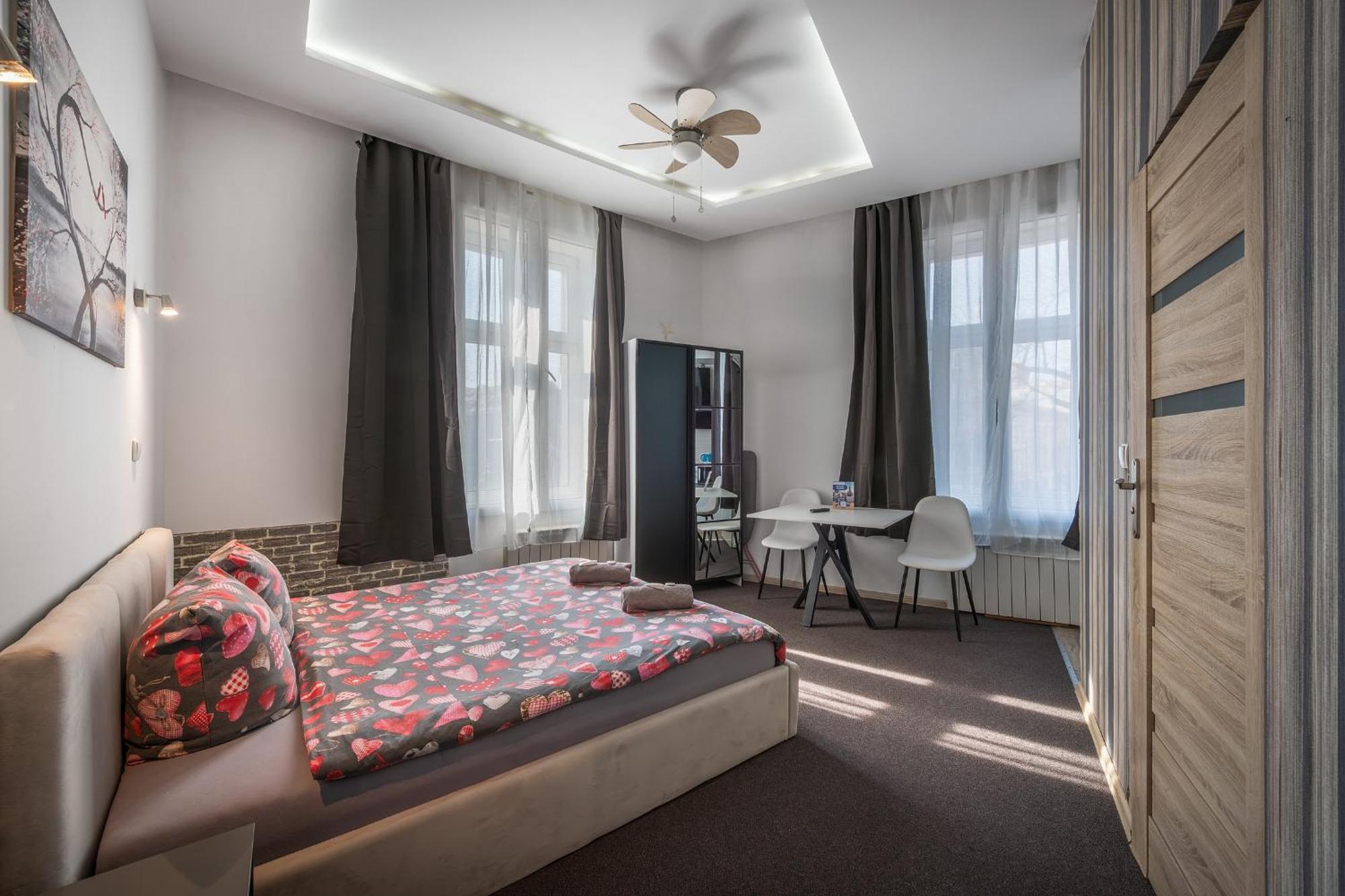 70S Guest Room 克拉科夫 外观 照片